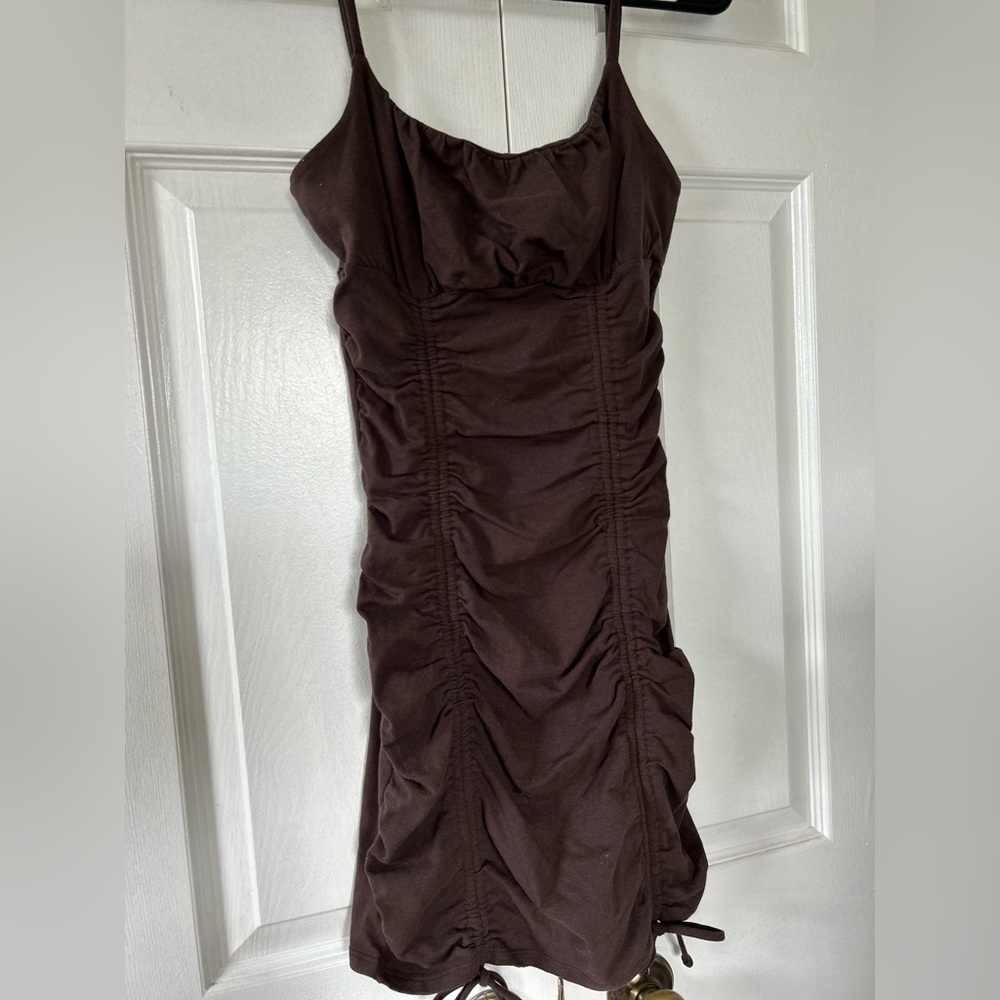 Women’s M brown dress